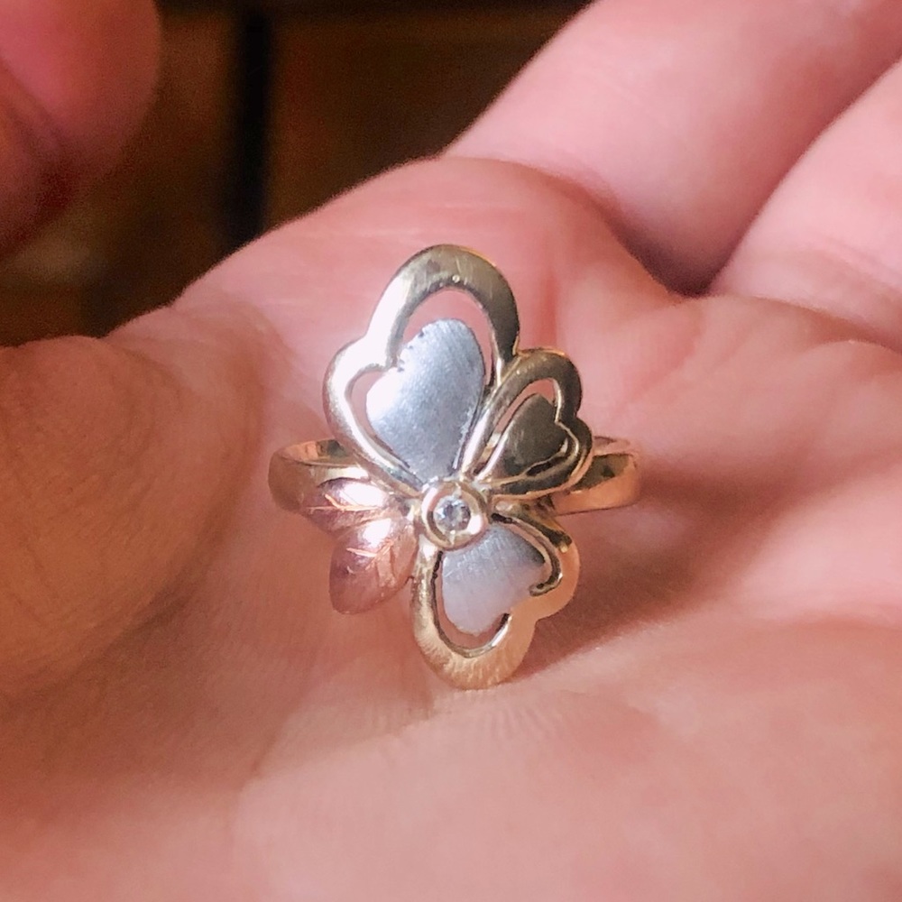14k Tri-Tone Gold Diamond Open Clover Heart Ring